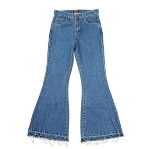 Run & Fly Flare Leg Jeans Raw Hem Womens Size 30 S Short